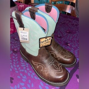 Ariat Fatbaby Heritage Harmony Boots distressed Pink Brown Mint Womens 11